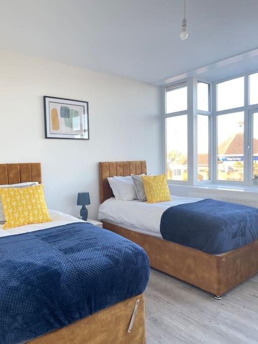 1 Bedroom Apartment - Flitwick - Contractor Friendly - Tourist Ready - Full Kitchen - Wifi - Smart Tv - Sofa Bed - Free Parking - Ideal For Short Or Long Stays Екстериор снимка