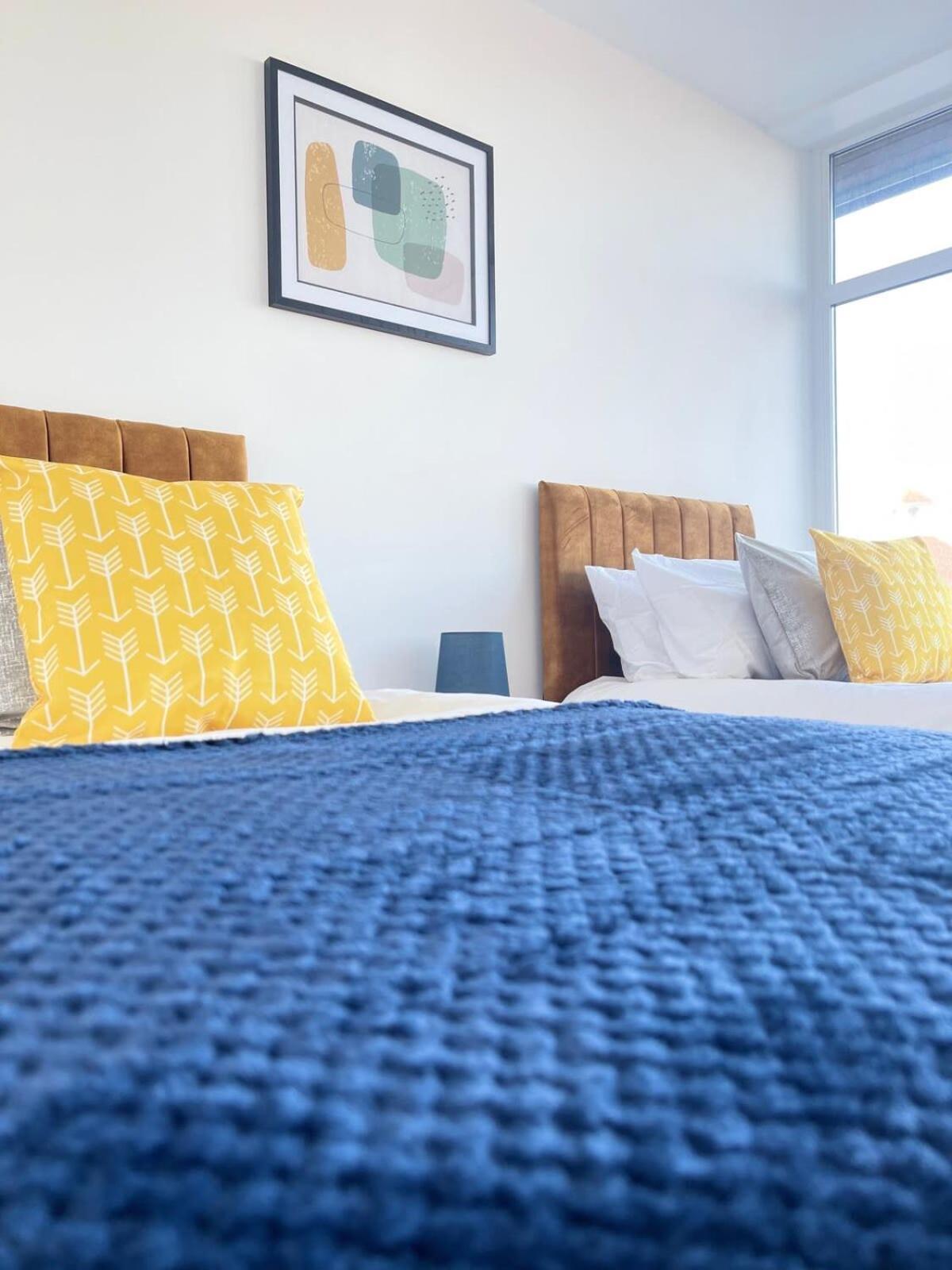 1 Bedroom Apartment - Flitwick - Contractor Friendly - Tourist Ready - Full Kitchen - Wifi - Smart Tv - Sofa Bed - Free Parking - Ideal For Short Or Long Stays Екстериор снимка