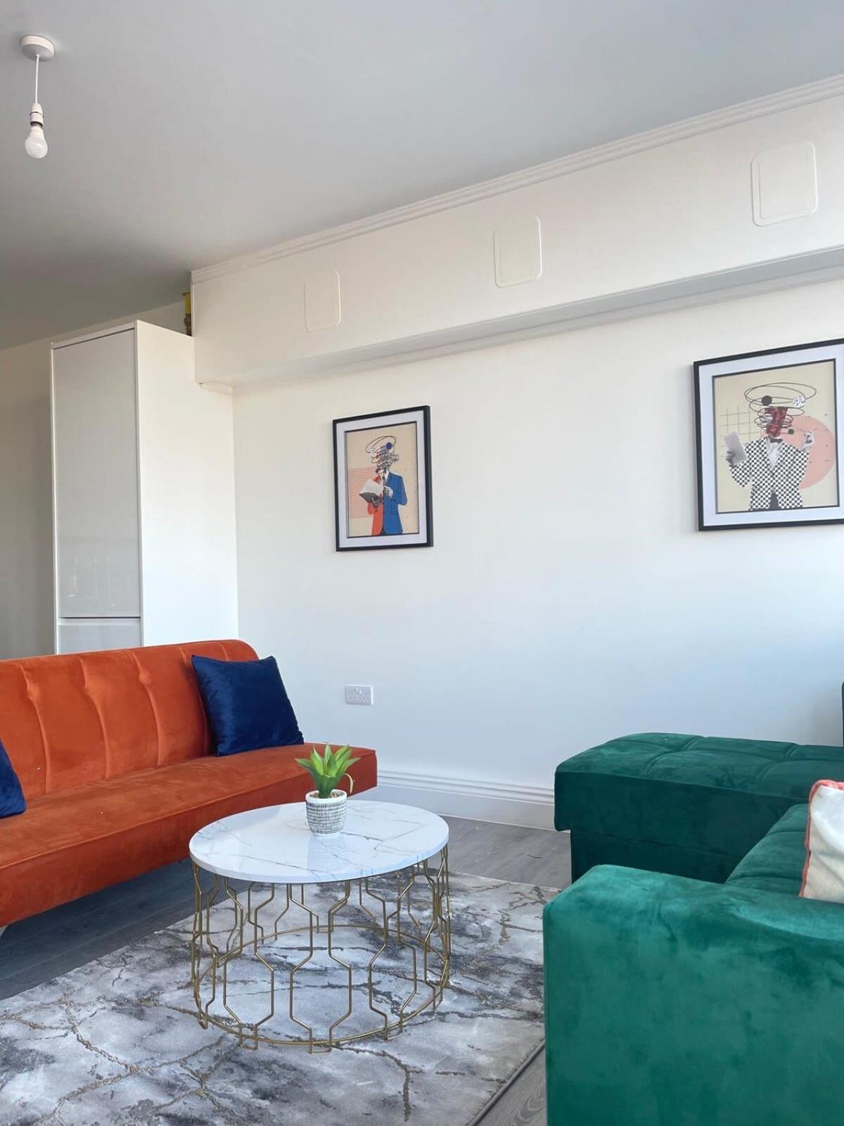 1 Bedroom Apartment - Flitwick - Contractor Friendly - Tourist Ready - Full Kitchen - Wifi - Smart Tv - Sofa Bed - Free Parking - Ideal For Short Or Long Stays Екстериор снимка